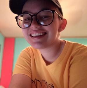 Meet your Posher, Elisha